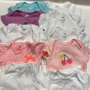 CARTERS: Bundle Of 10 Snap On Onesies